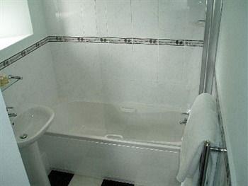 Manor Inn Galmpton Dış mekan fotoğraf
