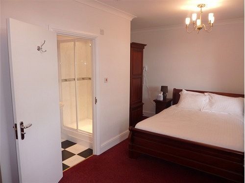 Manor Inn Galmpton Dış mekan fotoğraf